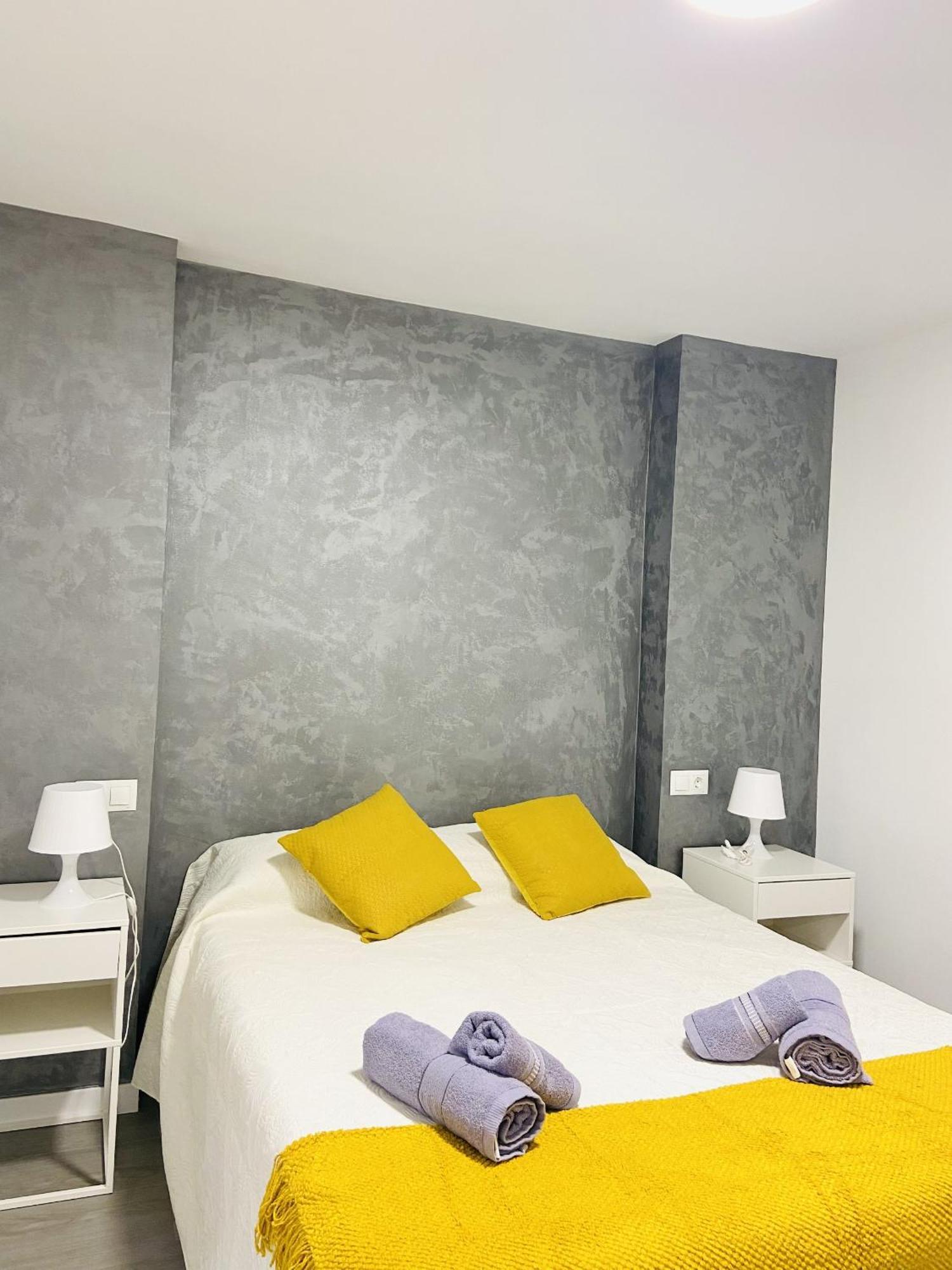 Apartamento En Malaga Junto A Estacion De Metro By Mo Exterior photo